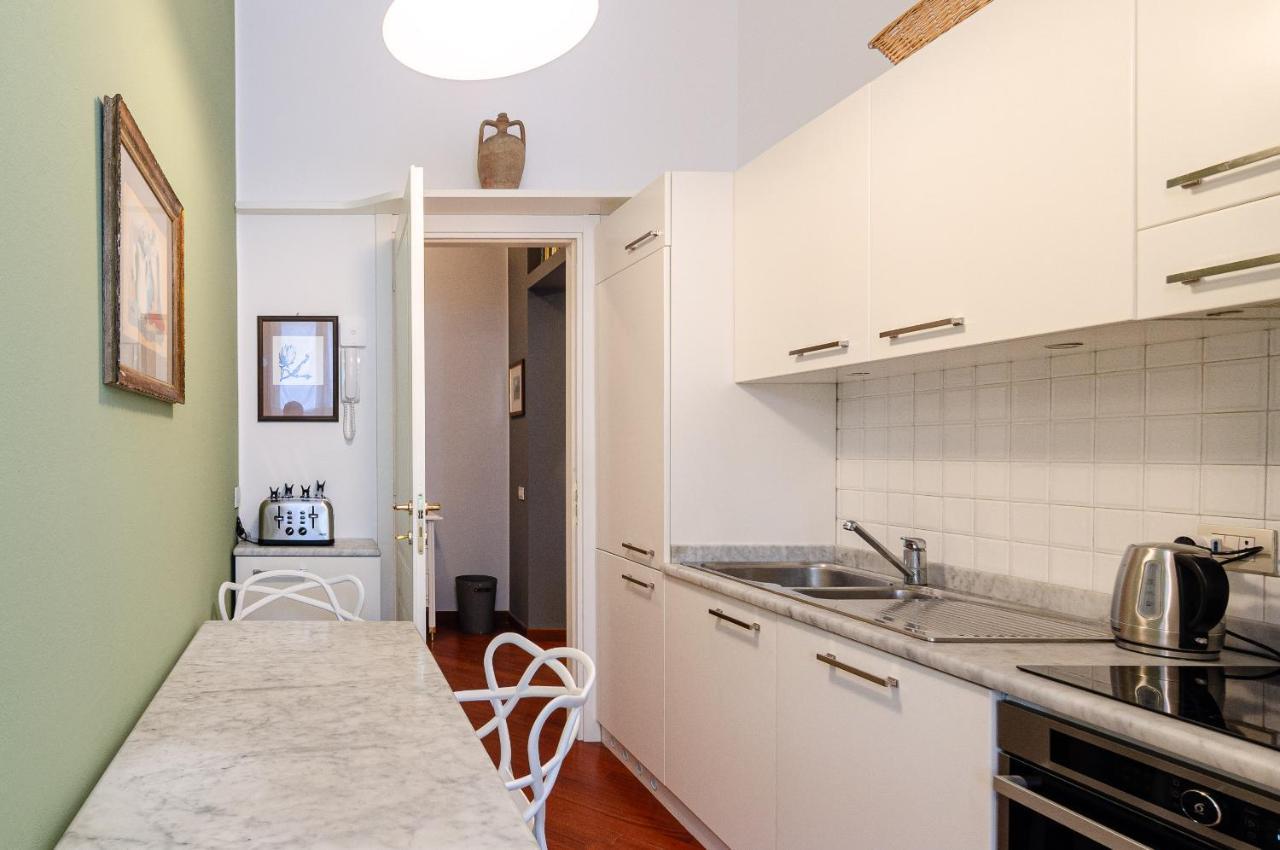 Lux Contemporary Flat - Porta Romana มิลาน ภายนอก รูปภาพ