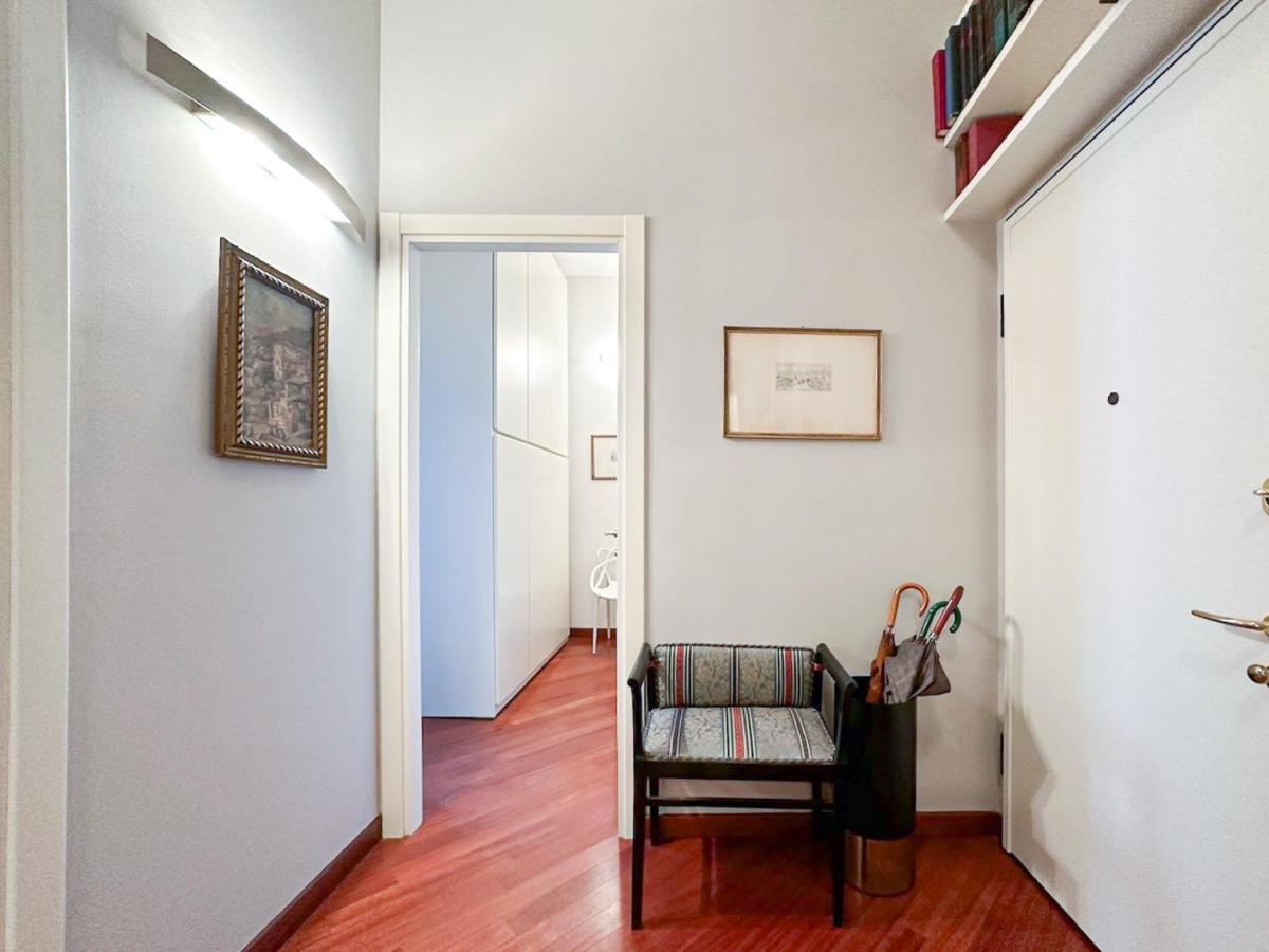 Lux Contemporary Flat - Porta Romana มิลาน ภายนอก รูปภาพ